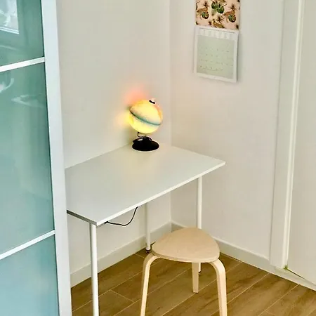 Stanza E Bagno Privato, Idromassaggio Con Extra Fee, In 3*