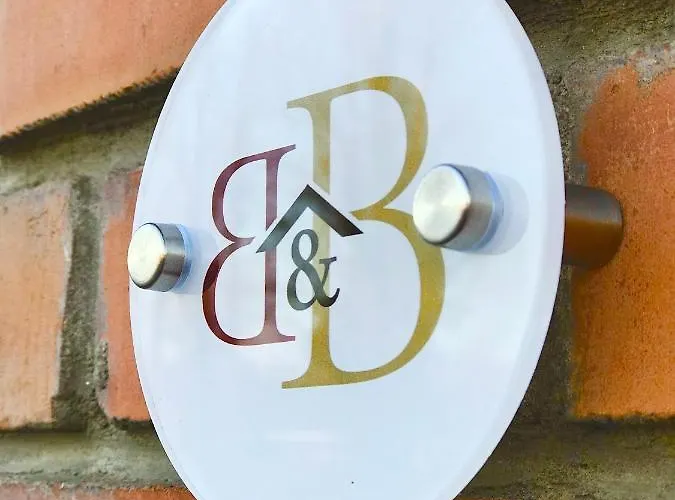 Stanza E Bagno Privato, Idromassaggio Con Extra Fee, In Ferrara