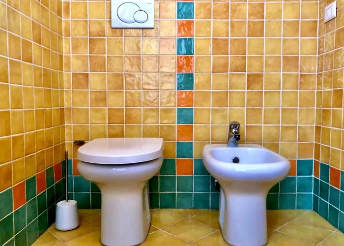 Stanza E Bagno Privato, Idromassaggio Con Extra Fee, In